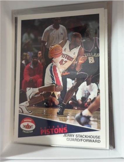 2001-02 Fleer Shoebox #9 Jerry Stackhouse — front