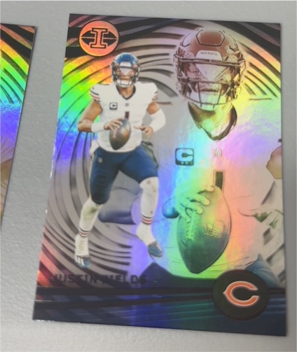 2023 Panini Illusions #17 Justin Fields — front