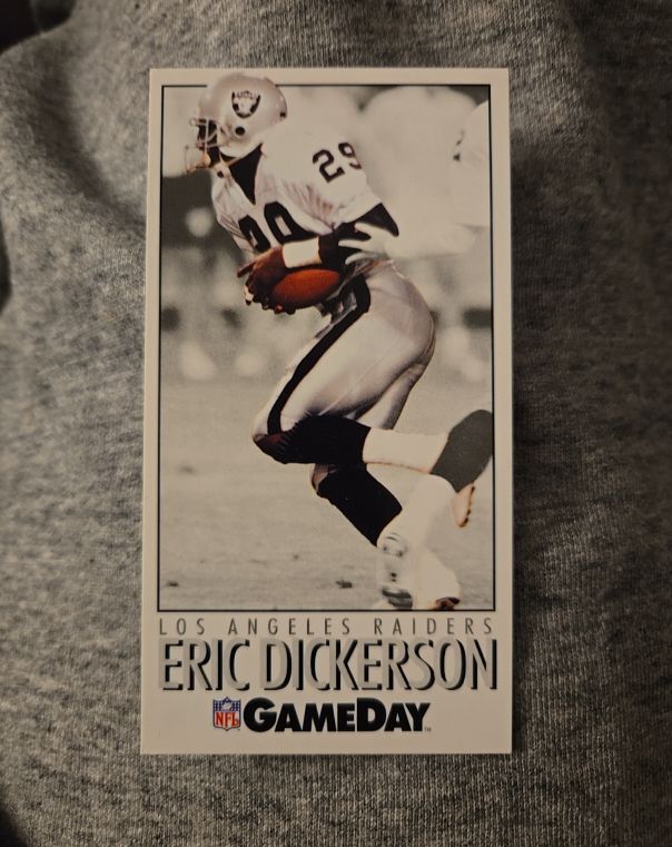 1992 GameDay #24 Eric Dickerson — front