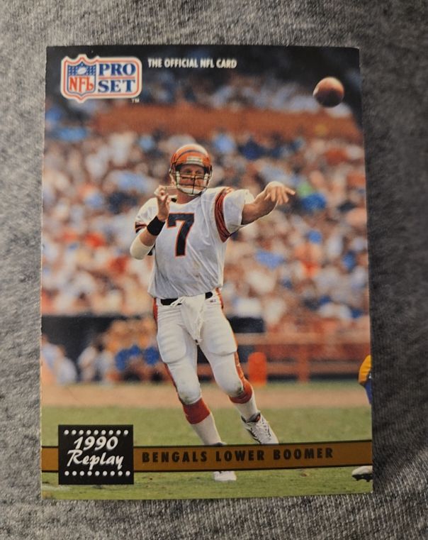 1991 Pro Set #327 Boomer Esiason — front