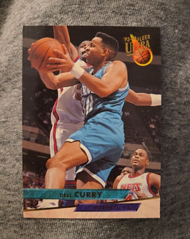 1993-94 Fleer Ultra #18 Dell Curry — front