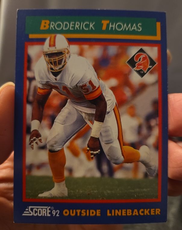 1992 Score #43 Broderick Thomas — front