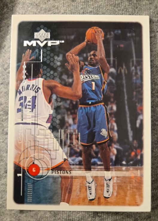 1999-00 Upper Deck MVP #45 Lindsey Hunter Detroit Pistons — front