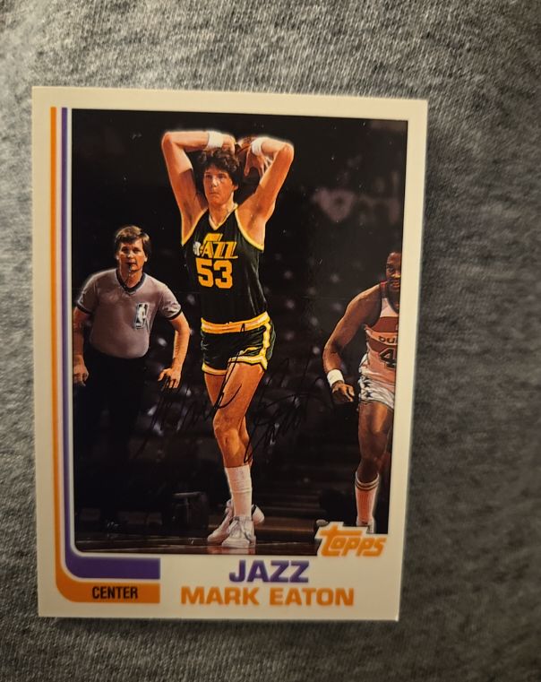 1992-93 Topps Archives #25 Mark Eaton — front