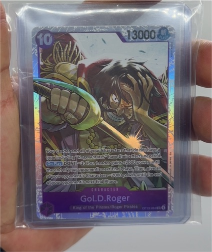 Gol. D. Roger (SR) OP13-064 One Piece Card Carrying On His Will — front
