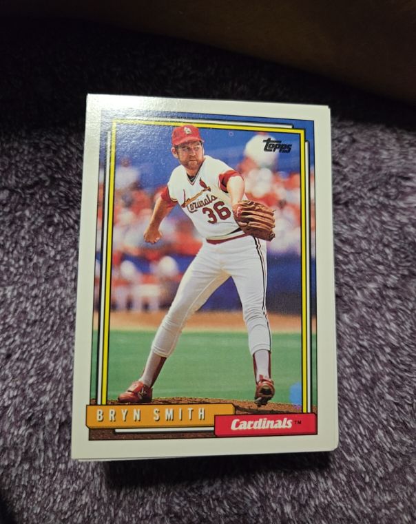 1992 Topps #31 Bryn Smith — front