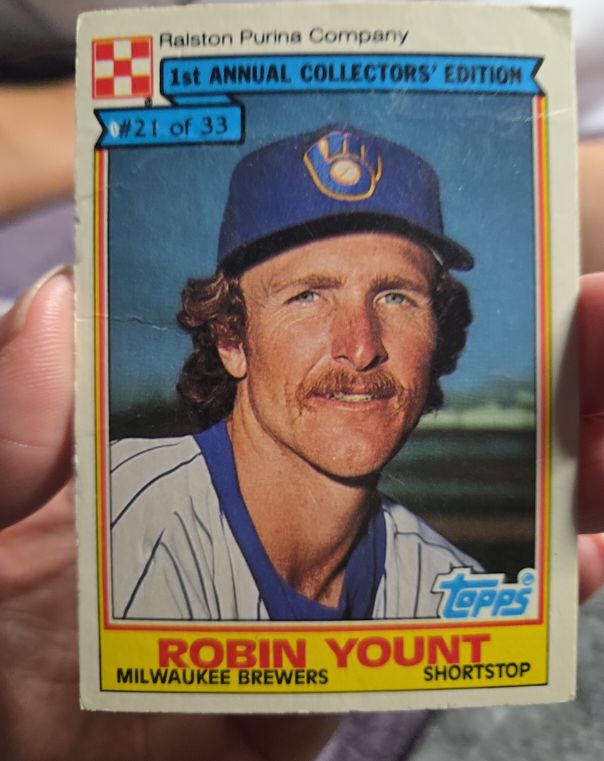 1984 Topps Ralston Purina #21 Robin Yount — front