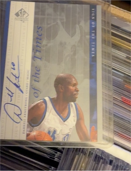 1999-00 Upper Deck SP Authentic Sign of the Times #SOTT Darrell Armstrong — front