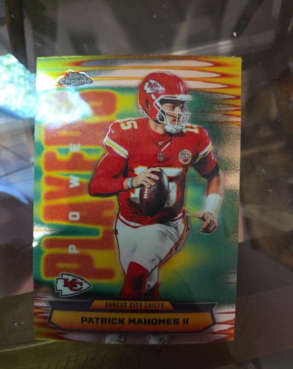 2025 Topps Chrome Power Players Patrick Mahomes II — front