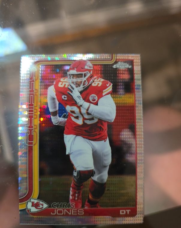 2025 Topps Chrome #153 Chris Jones — front