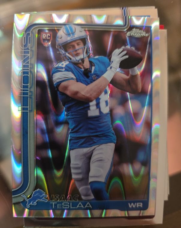 2025 Topps Chrome #320 Isaac Teslaa — front