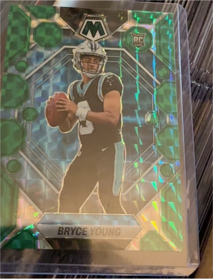 2023 Panini Mosaic #290 Bryce Young Green Mosaic Prizm Rookie Card — front