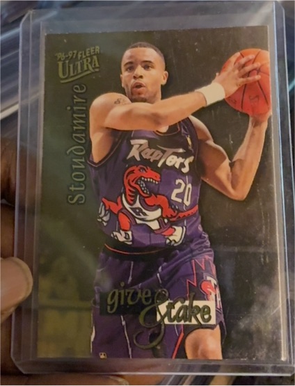 1996-97 Fleer Ultra #10 Damon Stoudamire Give & Take — front