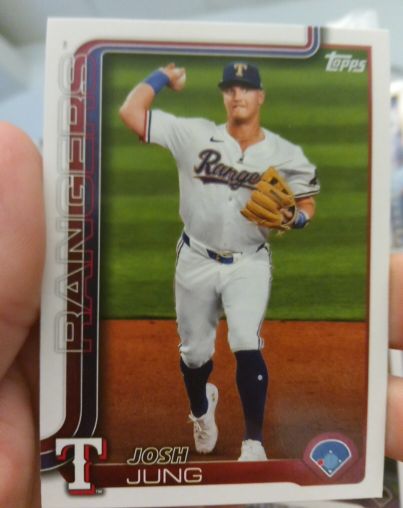 2025 Topps Series 1 #117 Josh Jung — front
