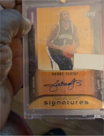 2005-06 Upper Deck Hardcourt Signatures #HS-RT Ronny Turiaf — front