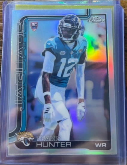 2025 Topps Chrome #332 Travis Hunter — front