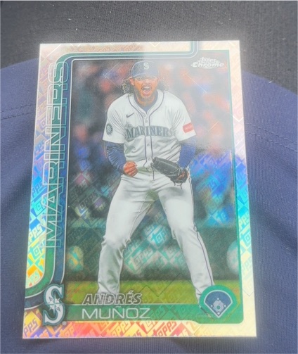 2025 Topps Chrome Update #USC108 Andrés Muñoz — front