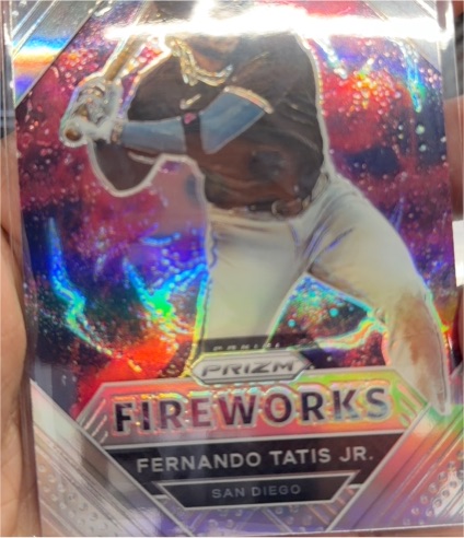 2021 Panini Prizm Fireworks #FW2 Fernando Tatis Jr. — front