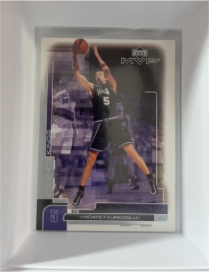 2002 Upper Deck MVP #156 Hidayet Turkoglu — front