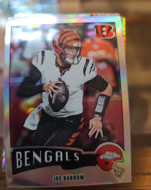 2025 Topps Chrome #1975-7 Joe Burrow — front