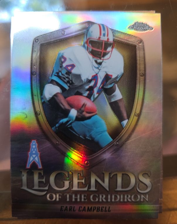 2025 Topps Chrome #LOG-12 Earl Campbell Legends of the Gridiron — front