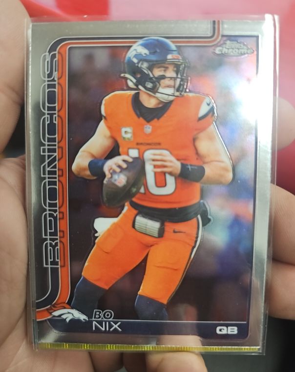 2025 Topps Chrome #88 Bo Nix — front
