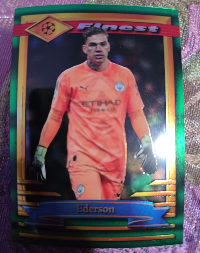2022-23 Topps Finest Flashbacks UEFA Club Competitions #27 Ederson — front