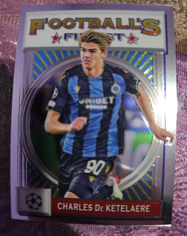 2021-22 Topps Football's Finest Flashbacks #185 Charles De Ketelaere — front