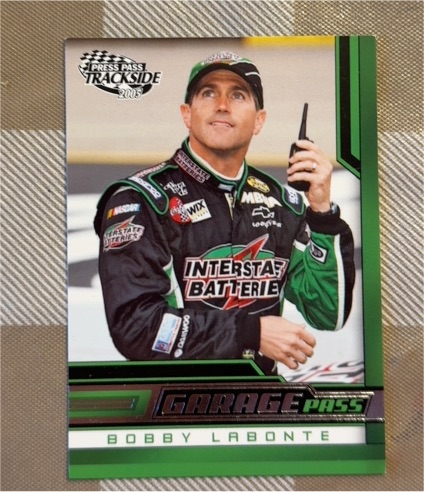 2005 Press Pass Trackside #87 Bobby Labonte — front