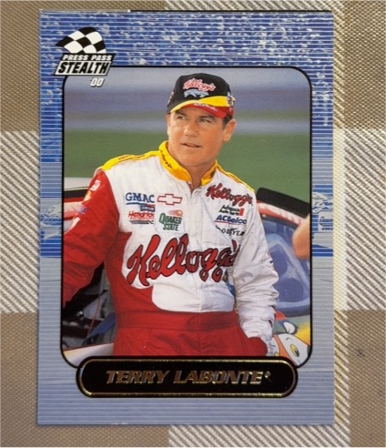 2000 Press Pass Stealth #10 Terry Labonte — front