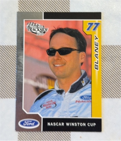 2002 Press Pass Trackside #77 Dave Blaney — front
