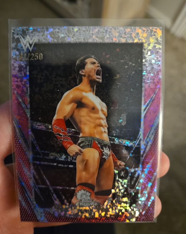 2026 Topps Chrome WWE #122 Berto Pink Mini Diamond — front
