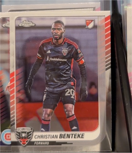 2025 Topps Chrome MLS #43 Christian Benteke — front