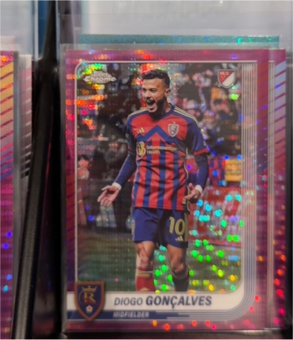 2025 Topps Chrome MLS #82 Diogo Gonçalves — front