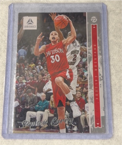 2022 Panini Chronicles Draft Picks Luminance #46 Stephen Curry — front