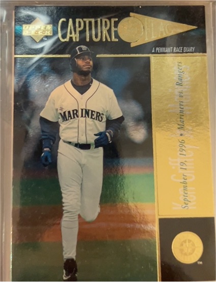 1997 Upper Deck Capture the Flag #385 Ken Griffey Jr. — front
