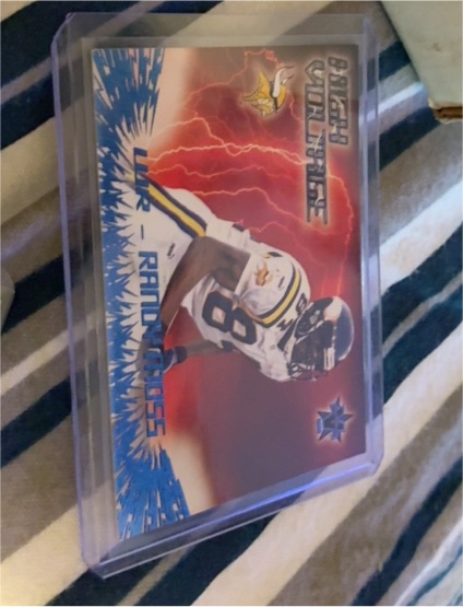 2000 Pacific Vanguard High Voltage #21 Randy Moss — front