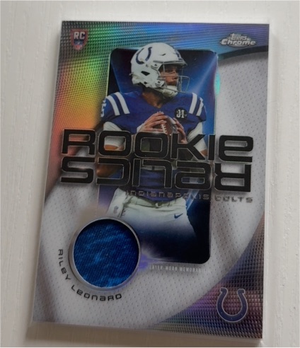 2025 Topps Chrome #RR-RL Riley Leonard Rookie Relics — front