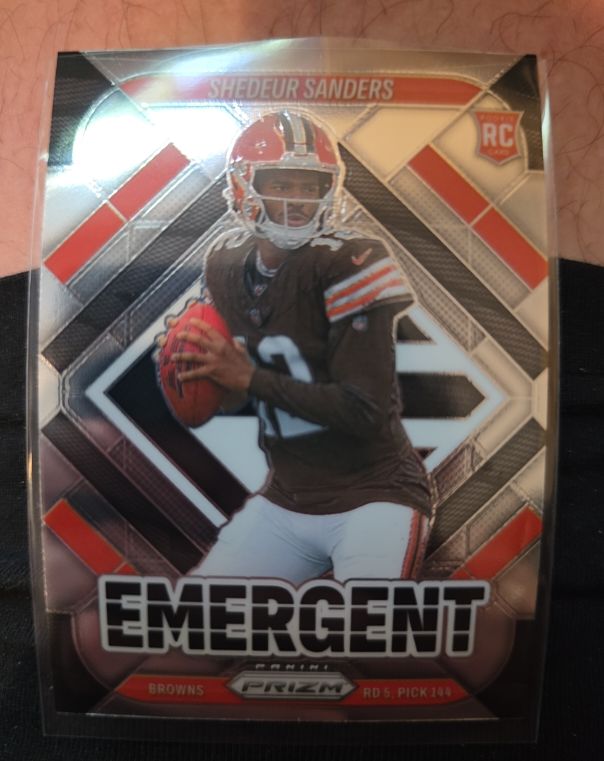 2025 Panini Prizm #17 Shedeur Sanders Emergent — front