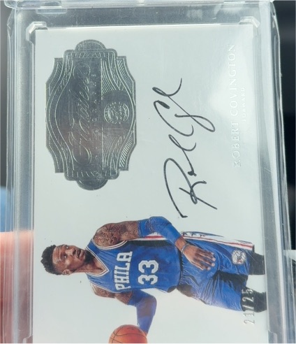 2016-17 Panini National Treasures #35 Robert Covington — front