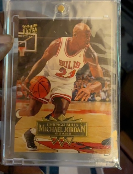 1995-96 Fleer Ultra #25 Michael Jordan — front