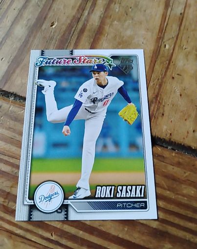 2026 Topps Series 1 #66 Roki Sasaki Los Angeles Dodgers Future Stars — front