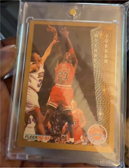 1992-93 Fleer #32 Michael Jordan — front