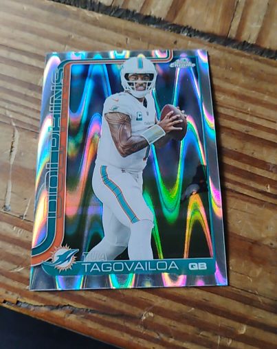 2025 Topps Chrome #187 Tua Tagovailoa — front