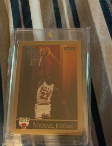 1990 Skybox #41 Michael Jordan — front