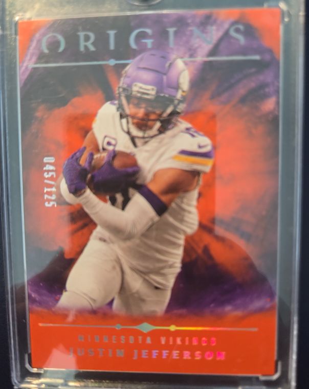 2024 Panini Origins #9 Justin Jefferson — front