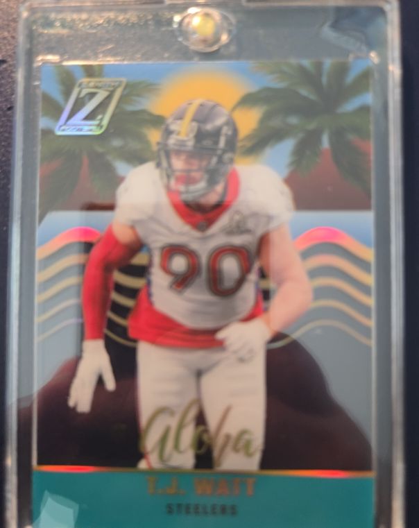 2022 Panini Zenith #AL-15 T.J. Watt Aloha — front