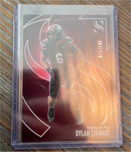 2025 Panini Silhouette #28 Dylan Stewart — front