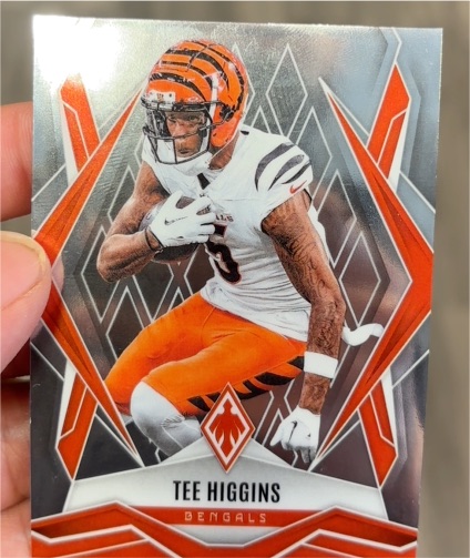 2025 Panini Phoenix #132 Tee Higgins — front