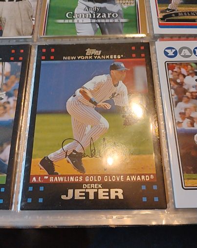 1998 Topps Derek Jeter A.I. Rawlings Gold Glove Award — front